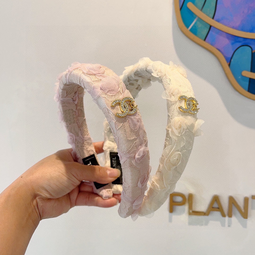 LIGHT PINK FABRIC WITH ROSE LACE TRIM HAIRBAND 414413