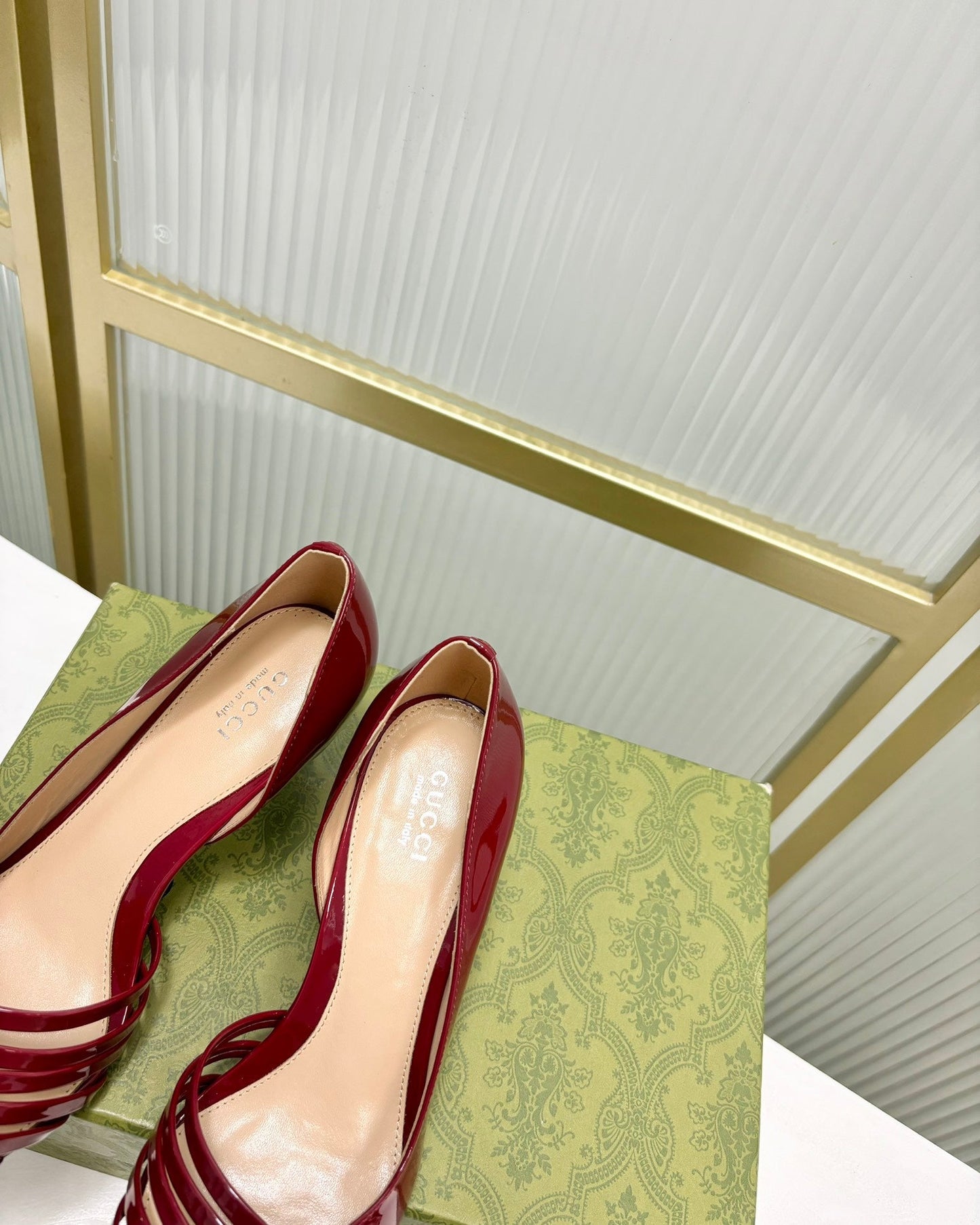 HIGH PUMP 6 CM IN CRIMSON RED CALFSKIN