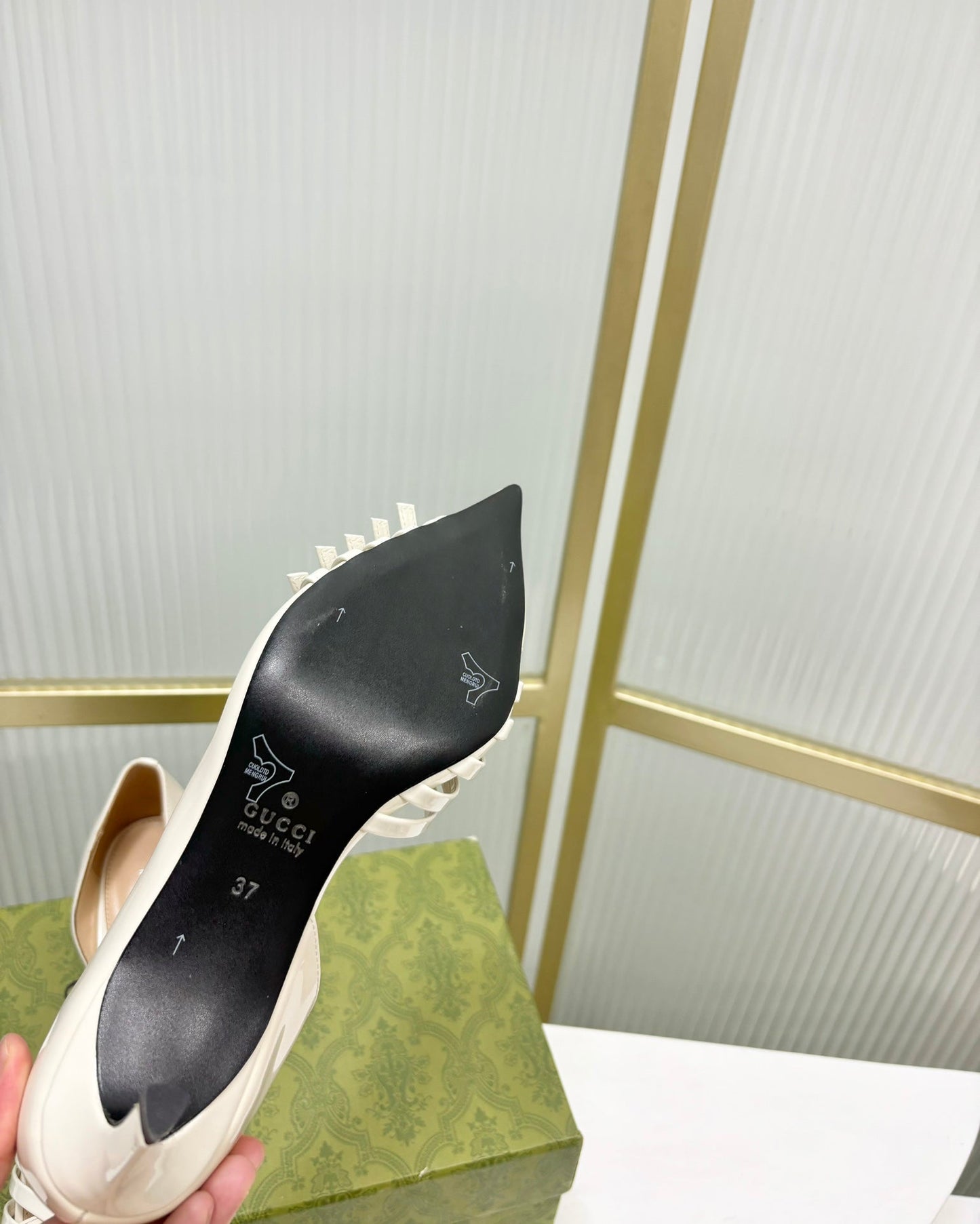 HIGH PUMP 6 CM IN WHITE CALFSKIN