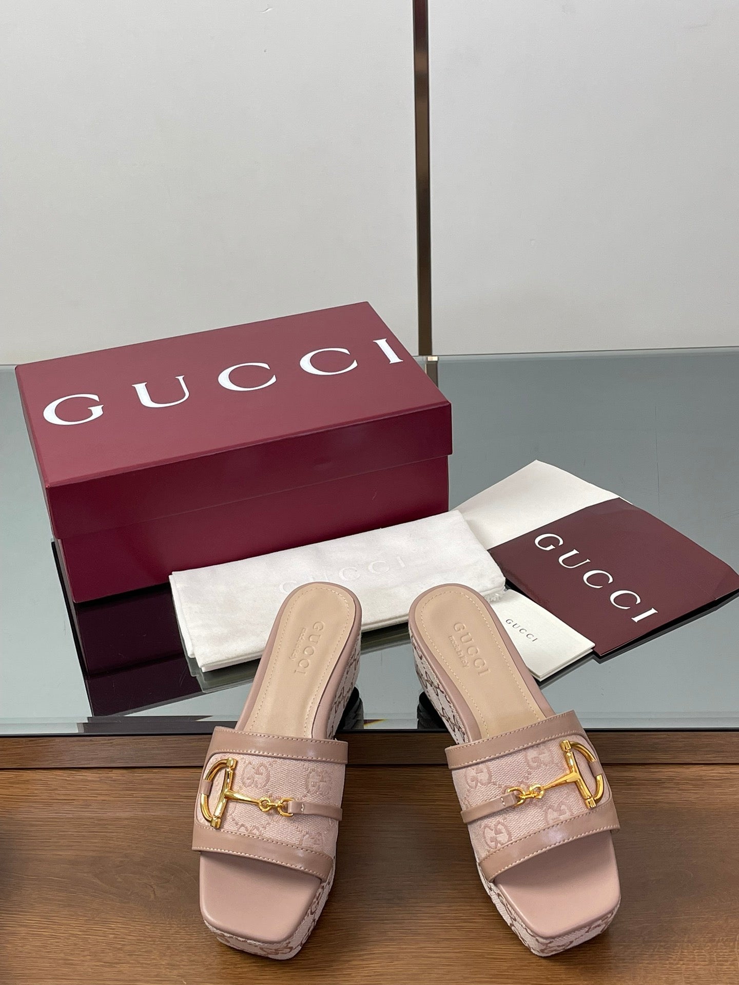 HIGH 6.3 CM WEDGE SANDALS IN DUSTY PINK CALFSKIN AND FABRIC