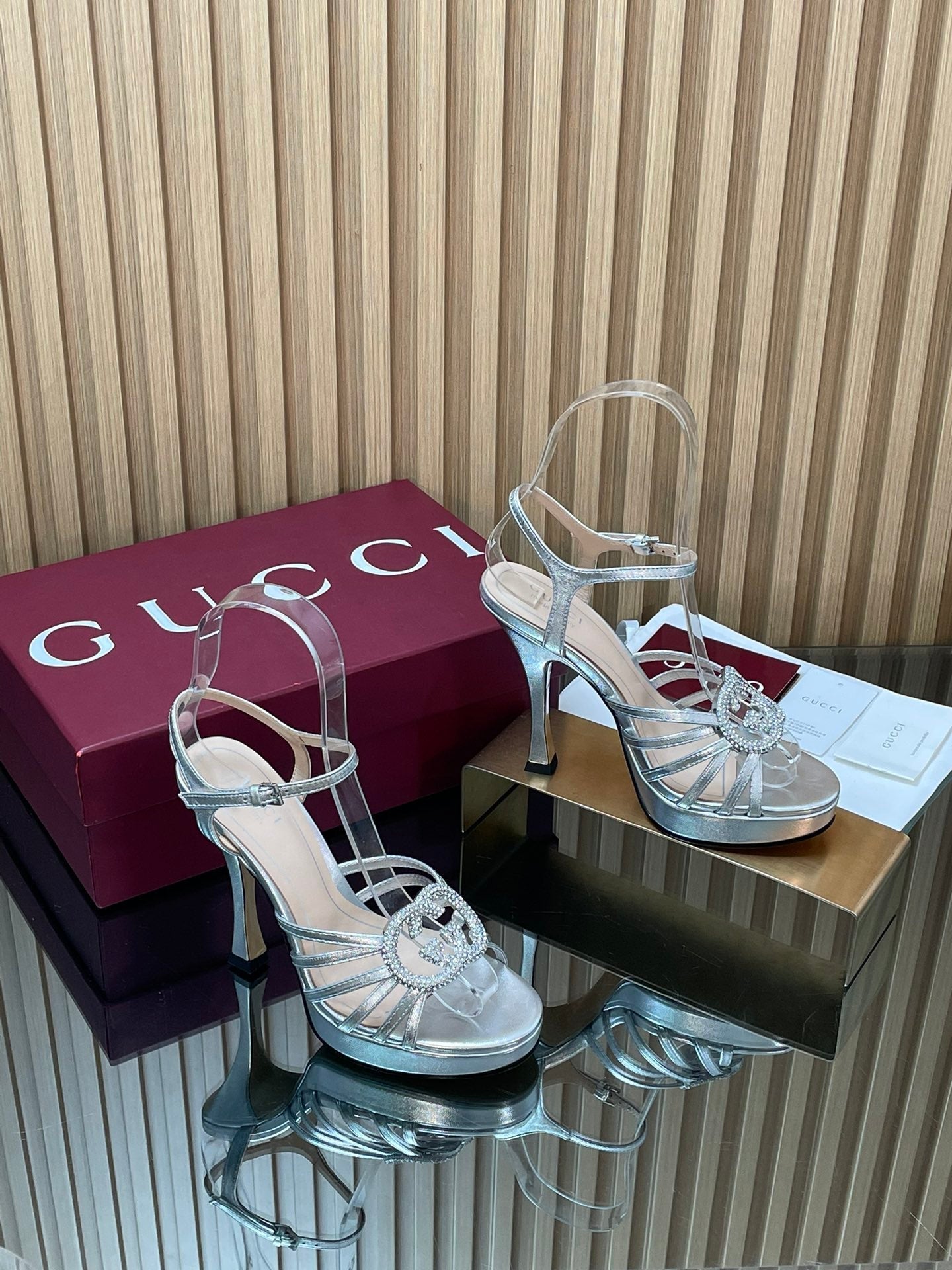 GUCCI 26S HIGH-HEELED SANDALS 125 MM IN SILVER CALFSKIN