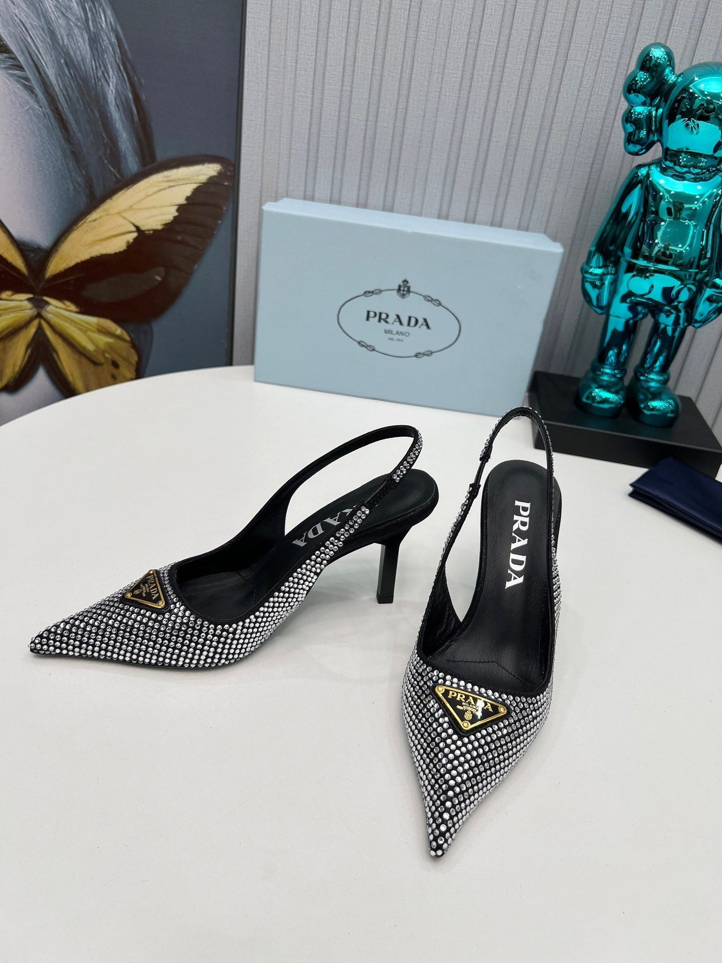 HIGH-HEEL SLING BACK PUMPS IN BLACK SATIN WITH WHITE CRYSTALS