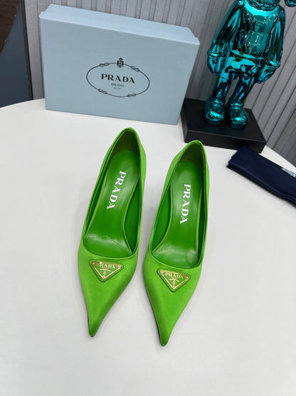 HIGH-HEEL PUMPS IN THYME GREEN SATIN