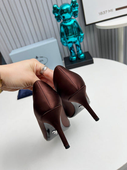 HIGH POINTED-TOE PUMPS IN CHOCOLATE MIX SILVER SATIN