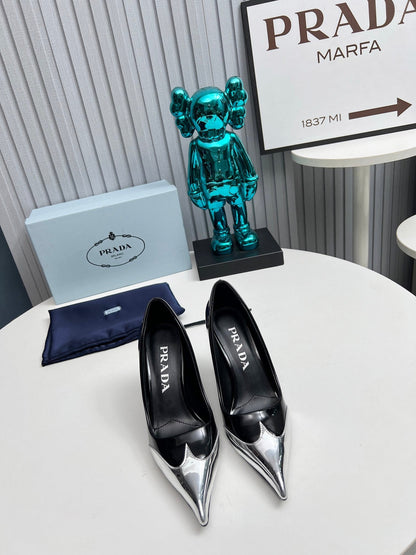 HIGH POINTED-TOE PUMPS IN SILVER MIX BLACK GLOSSY CALFSKIN