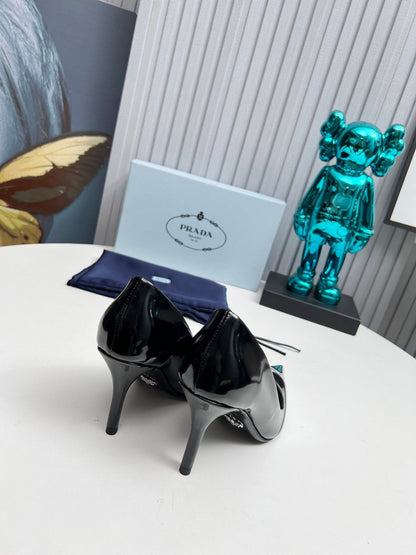 HIGH POINTED-TOE PUMPS IN SILVER MIX BLACK GLOSSY CALFSKIN