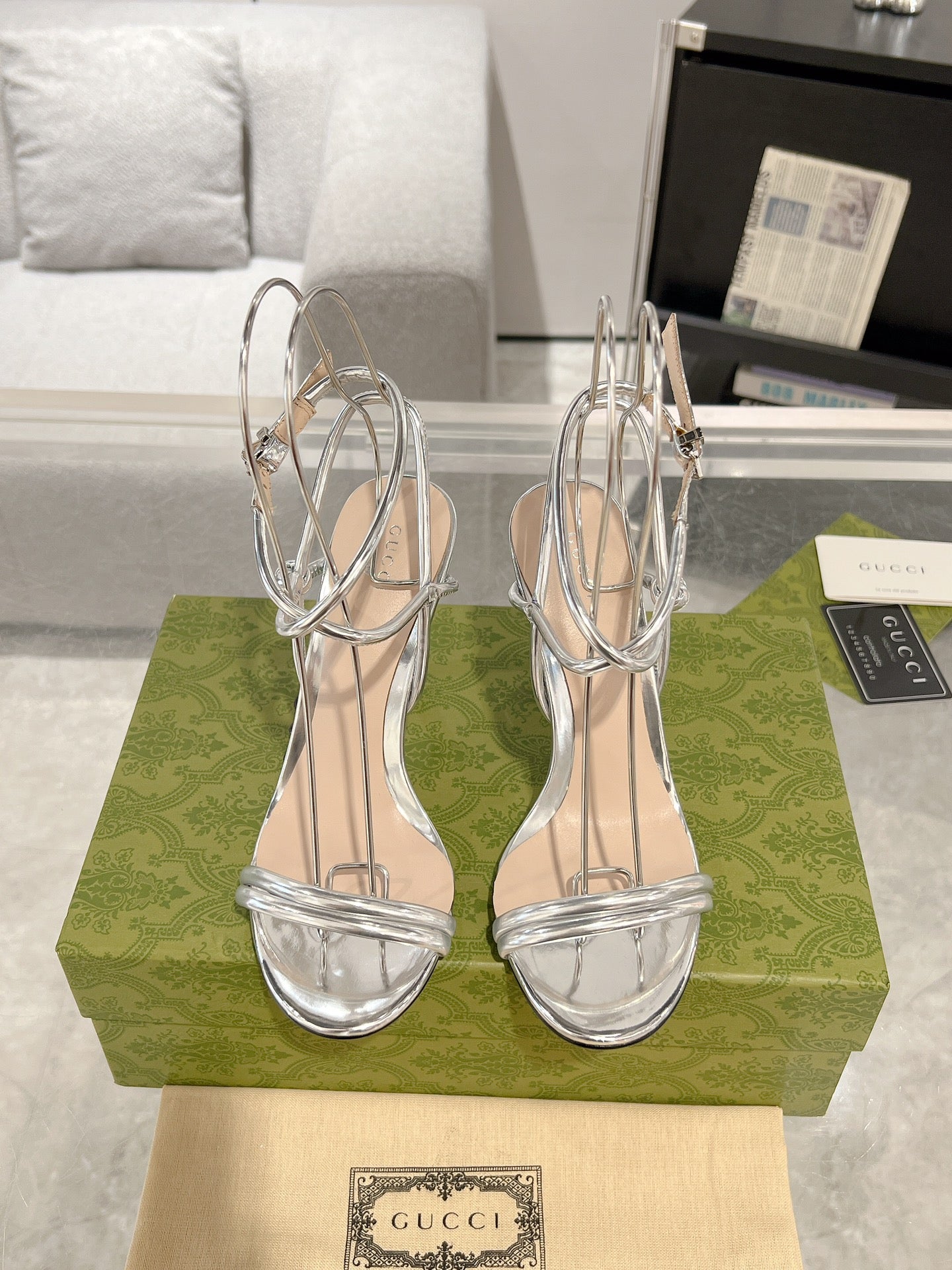 GG 105 STRAPPY SANDAL SILVER CALFSKIN