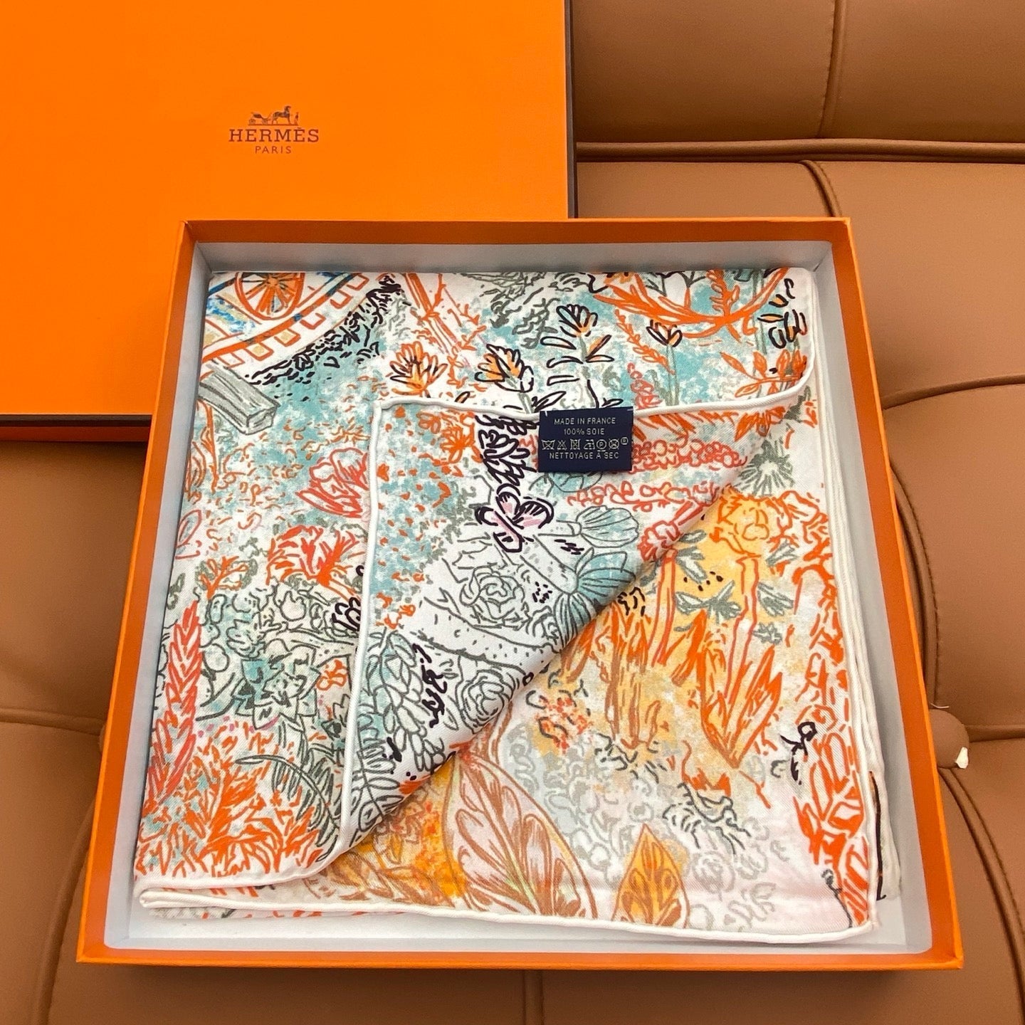 HERMES 25S SCARF 90 IN SILK 703688