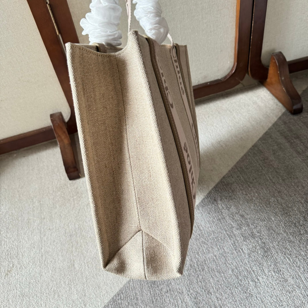 MEDIUM WOODY TOTE BAG 37 IN BEIGE LINEN CANVAS LIGHT PINK WEBBING LOGO EMBROIDERY