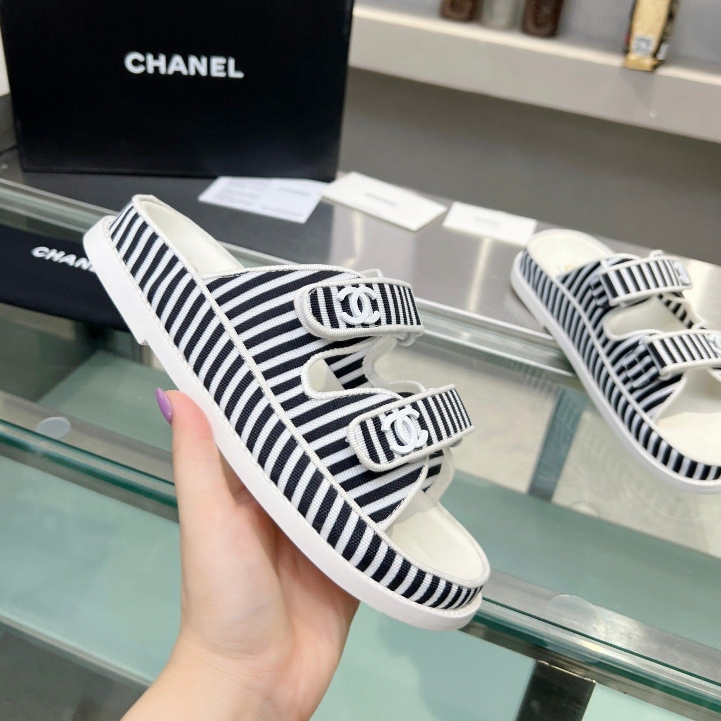 Women's Stripes Casual  Flat Sandals Black White