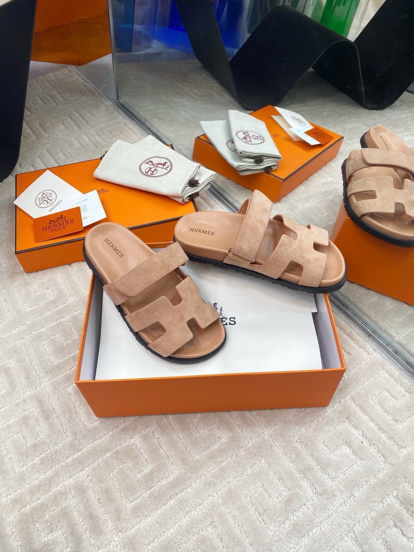 HM CHYPRE SANDALS IN DARK BEIGE SUEDE