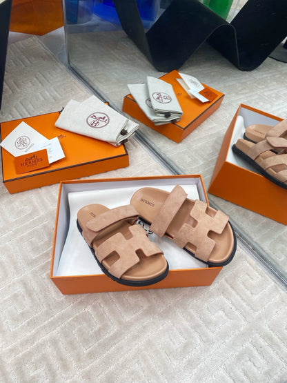 HM CHYPRE SANDALS IN DARK BEIGE SUEDE