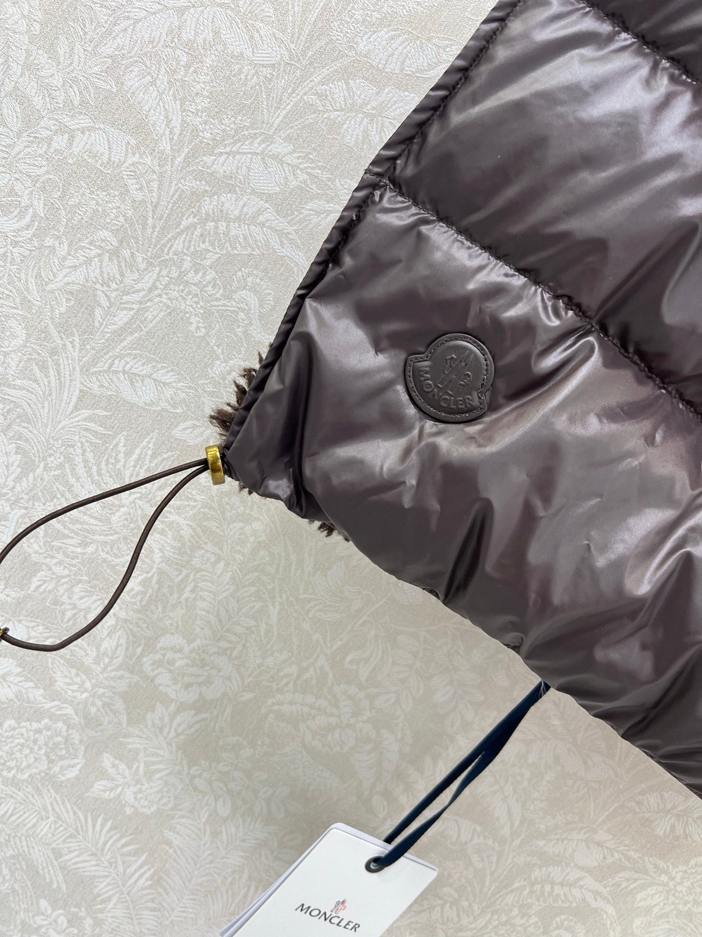 Moncler Style White Goose Down Hooded Shaggy Vest In Brown – Style 103