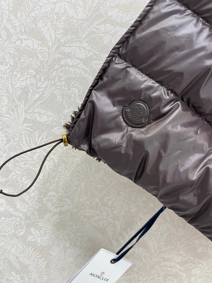 Moncler Style White Goose Down Hooded Shaggy Vest In Brown – Style 103