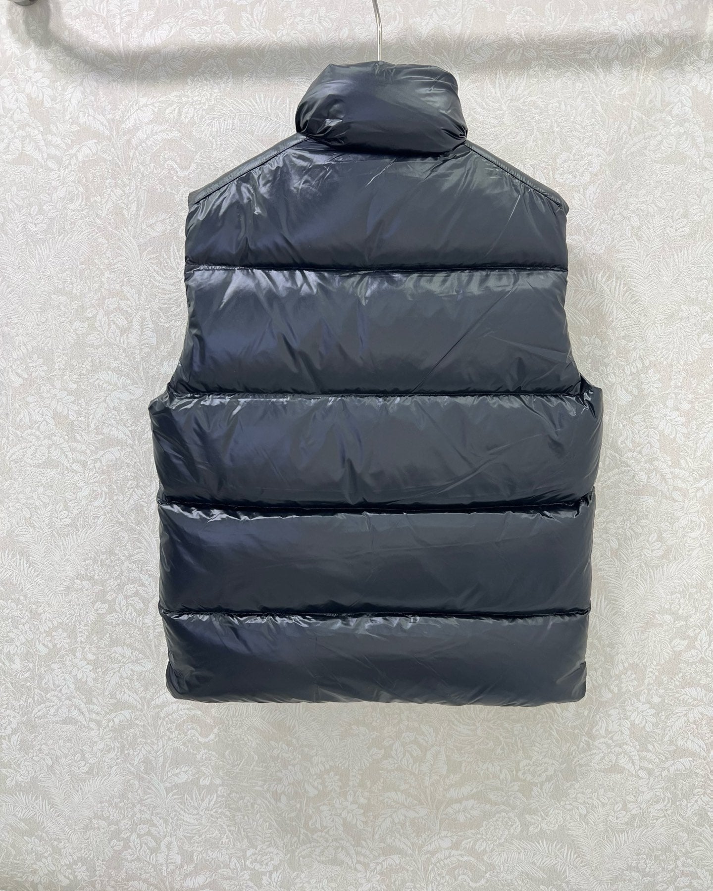 Moncler Style Black Puffer Vest-Style10