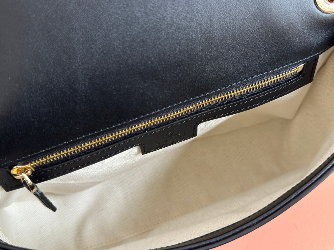 GUCCI 26S BLONDIE SHOULDER BAG 26 IN BLACK CALFSKIN