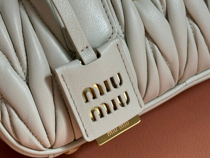 BOWLING BAG 22 IN WHITE LAMBSKIN