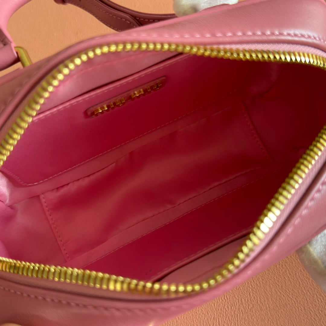 MIUMIU 26S ARCADIE MATELASSE BAG 19 IN DUSTY ROSE PINK CALFSKIN GOLD HARDWARE