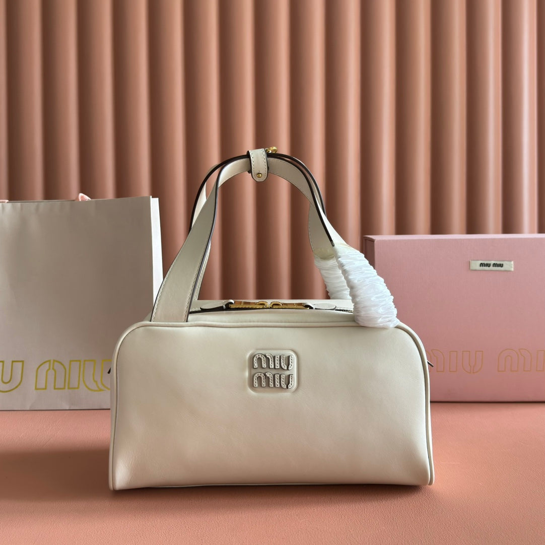 MIUMIU 26S TOP-HANDLE BAG 28 IN WHITE CALFSKIN GOLD HARDWARE