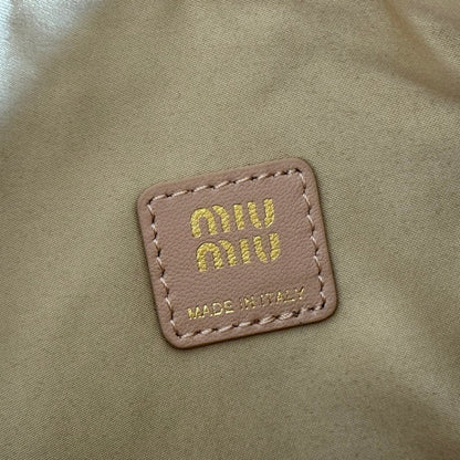 MIUMIU 26S POUCH BAG 15 IN LIGHT PINK CALFSKIN GOLD HARDWARE