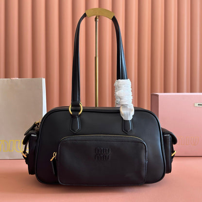 MIUMIU 26S POCKET TOP-HANDLE BAG 32 IN BLACK CALFSKIN GOLD HARDWARE