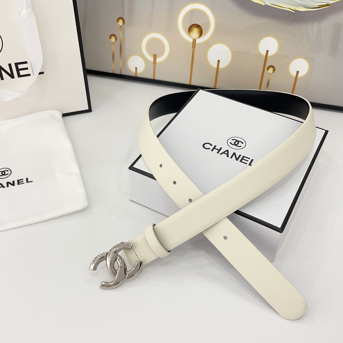 DOUBLE C BELT 30MM IN WHITE CALFSKIN WITH SHINY SILVER BUCKLE