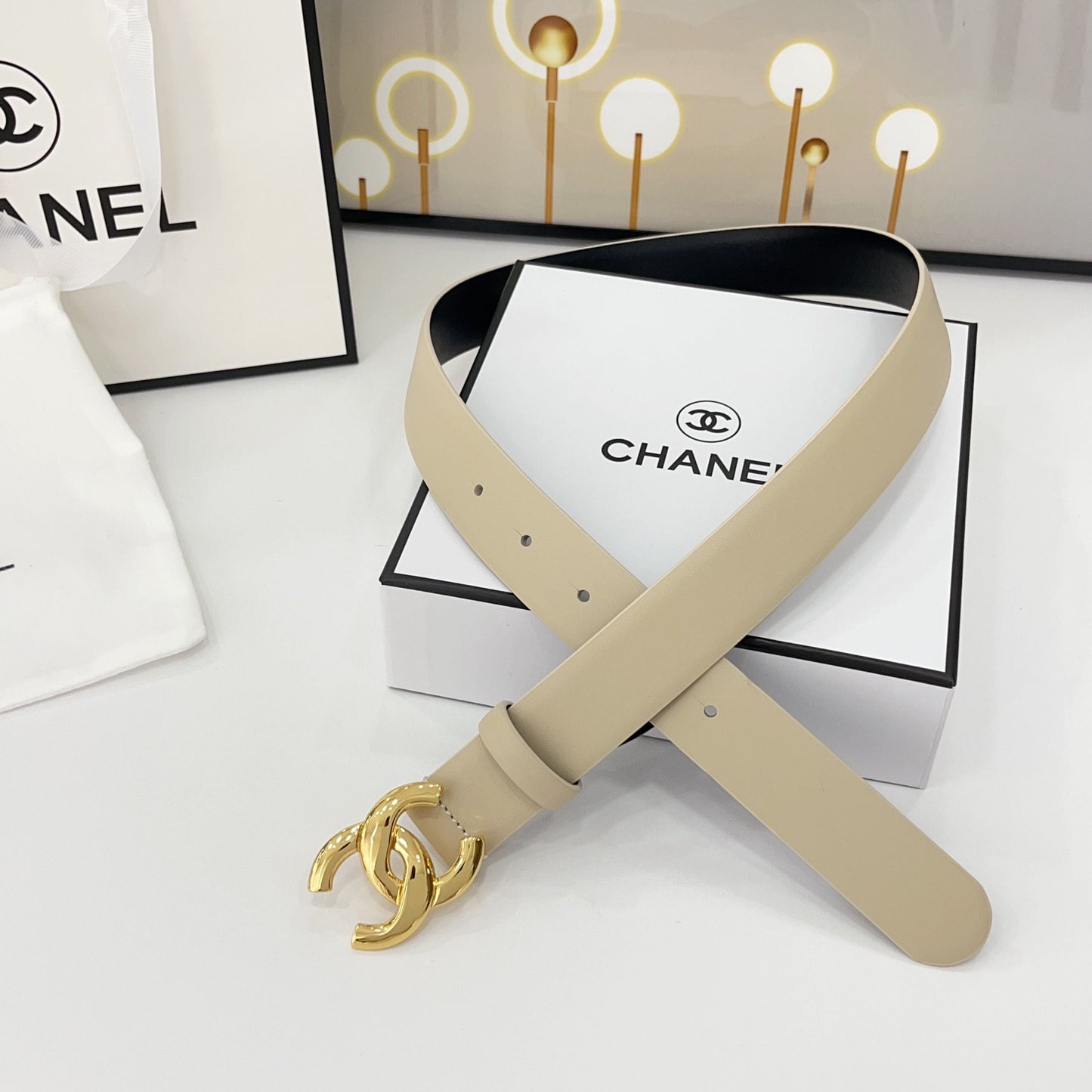 DOUBLE C BELT 30MM IN BEIGE CALFSKIN WITH SHINY GOLD BUCKLE