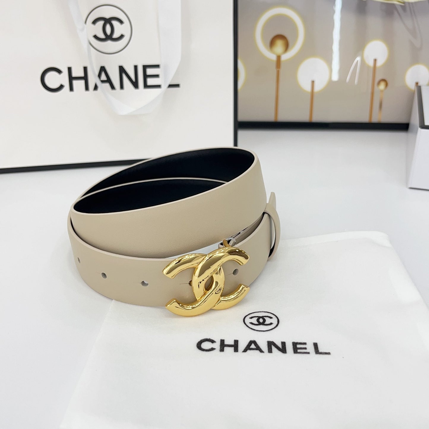 DOUBLE C BELT 30MM IN BEIGE CALFSKIN WITH SHINY GOLD BUCKLE