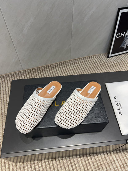 ALAIA WOVEN FLAT SHOES IN WHITE CALFSKIN STYLE 4