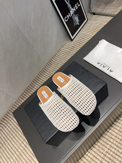 ALAIA WOVEN FLAT SHOES IN WHITE CALFSKIN STYLE 4