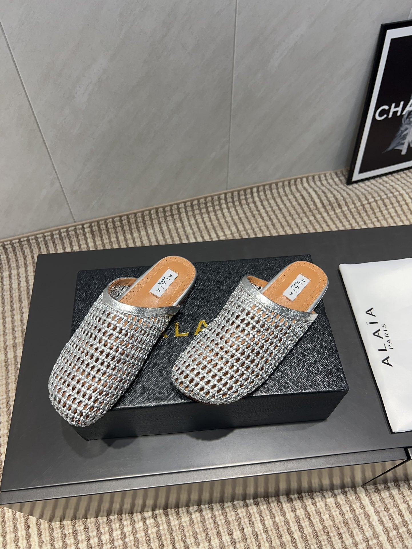 ALAIA WOVEN FLAT SHOES IN SILVER CALFSKIN STYLE 1