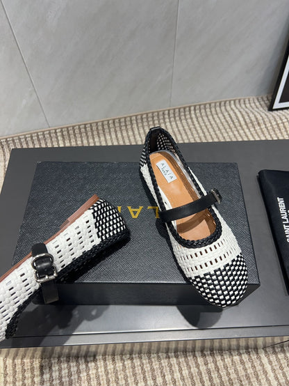 ALAIA MARY JANE FLATS WOVEN PATTERN 25S IN WHITE MIX BLACK CALFSKIN