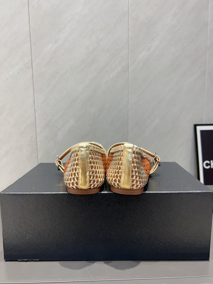 ALAIA MARY JANE FLATS WOVEN PATTERN 25S IN BROWN CALFSKIN