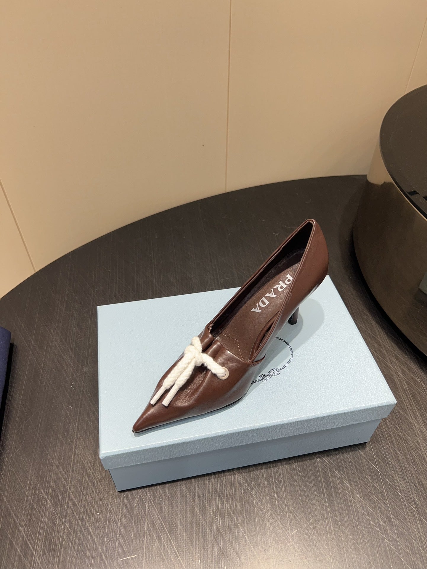 PRADA 25S POINTED TOE HIGH HEELS 85MM IN DARK BROWN LAMBSKIN WITH TIE UP DESIGN