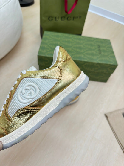 GG INTERLOCKING G SNEAKER GOLD CALFSKIN AND FABRIC