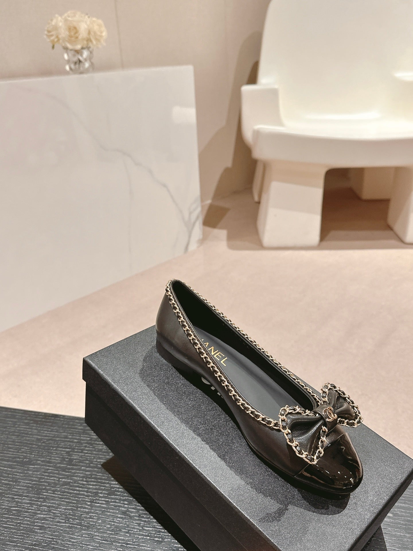 BOWKNOT BALLET FLAT IN BLACK SHEEPSKIN