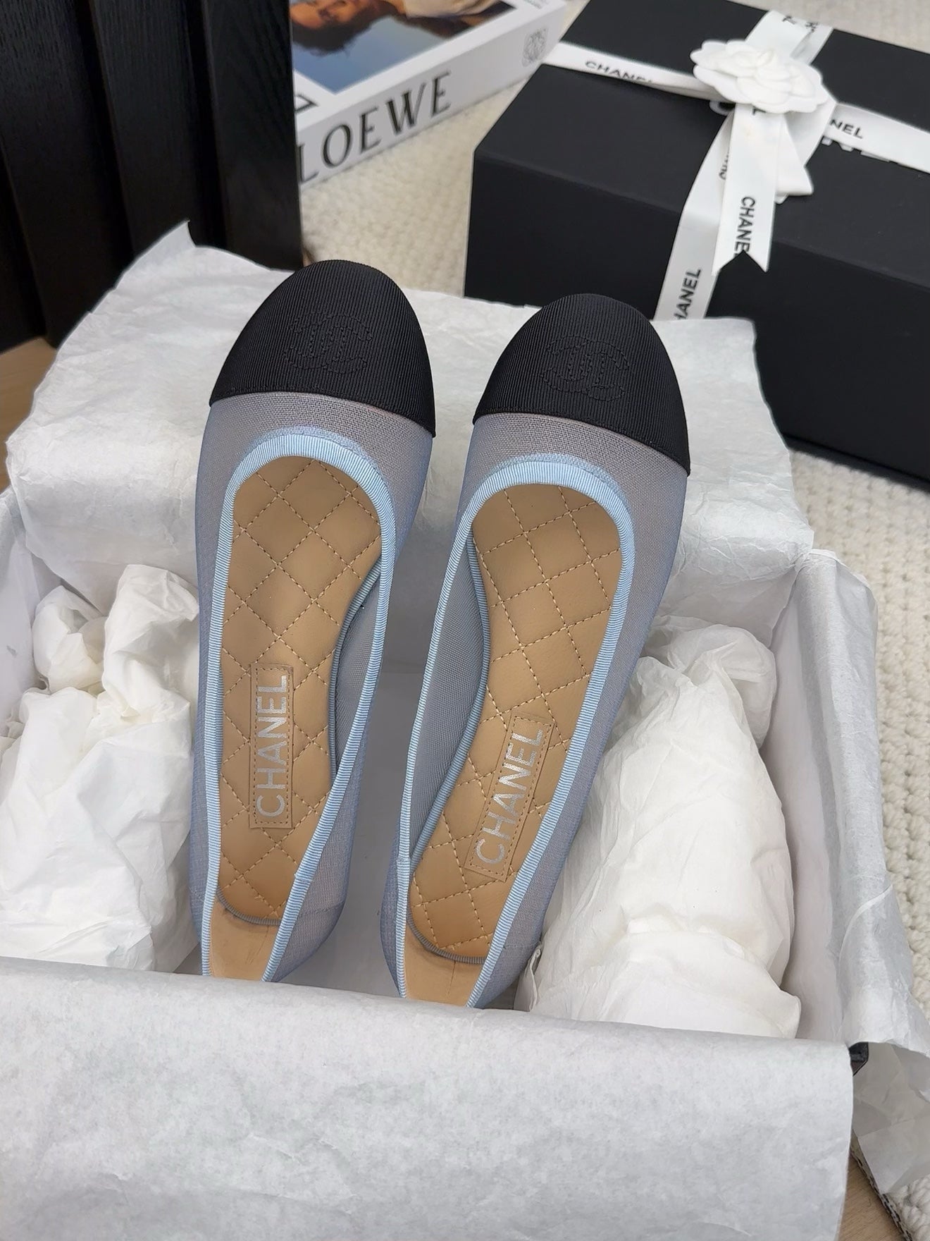 BALLET FLAT IN BLACK FABRIC AND BABY BLUE MESH