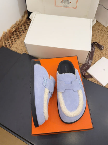 HM 25S MULE IN SOFT LAVENDER BLUE SUEDE MIX WHITE SHEARLING