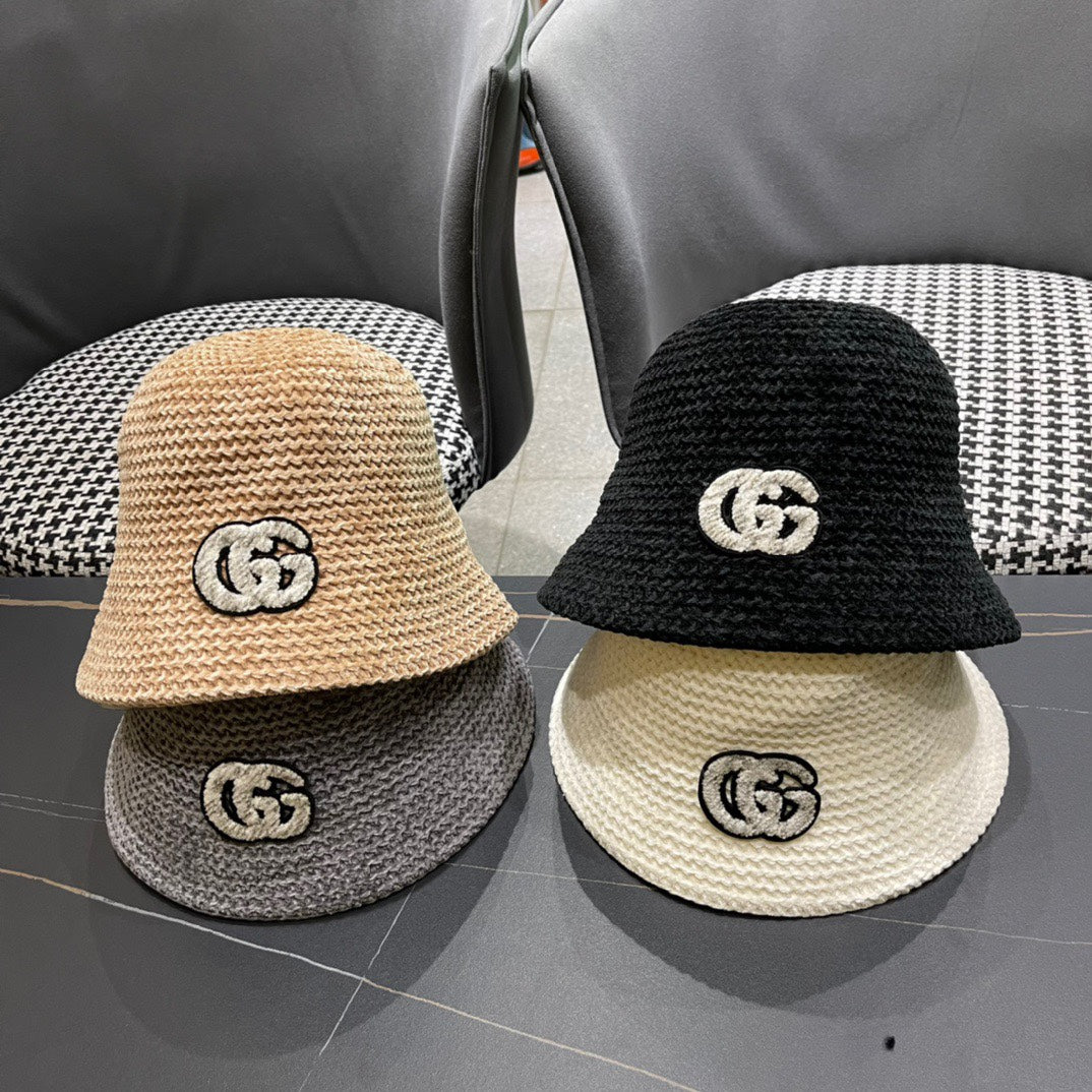 BUCKET HAT IN BEIGE WOOL 389115