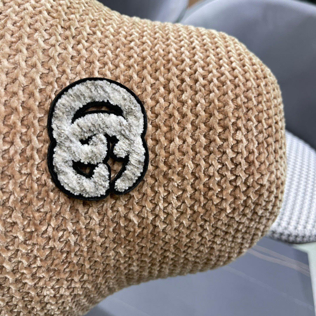 BUCKET HAT IN BEIGE WOOL 389115