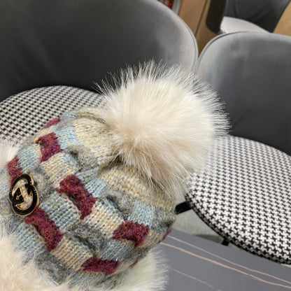 BEANIE HAT IN COLORFUL WOOL AND RABBIT FUR 392114