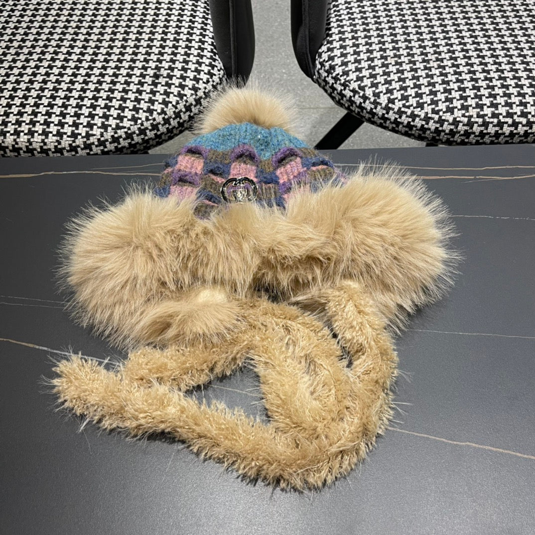 BEANIE HAT IN COLORFUL WOOL AND RABBIT FUR 392115