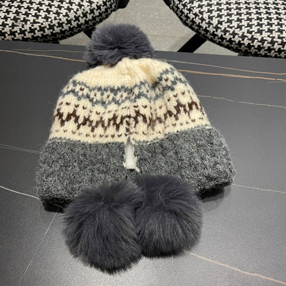 BEANIE HAT IN COLORFUL WOOL 394008