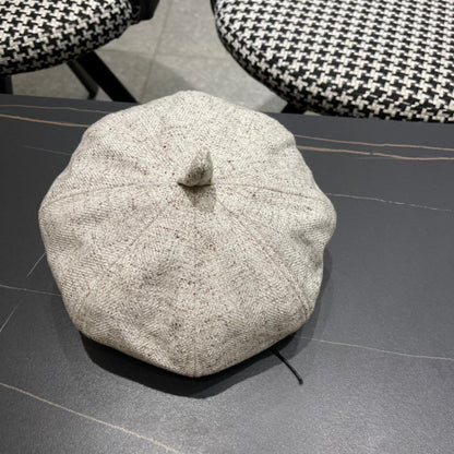 BERET HAT IN BEIGE FABRIC 420943