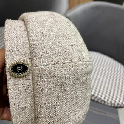 BERET HAT IN BEIGE FABRIC 420943