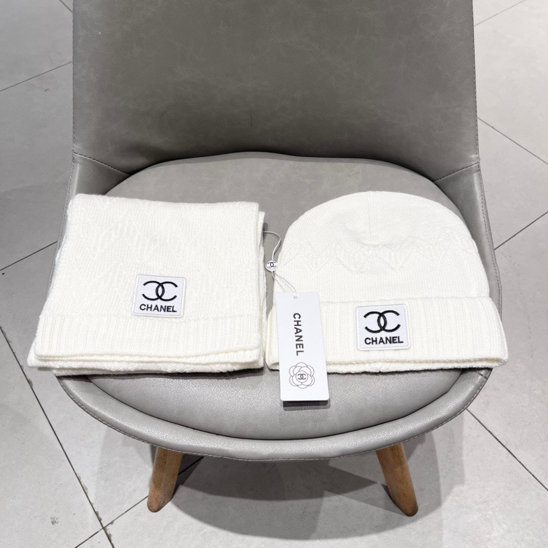 SET BEANIE HAT AND SCARF WHITE 427885