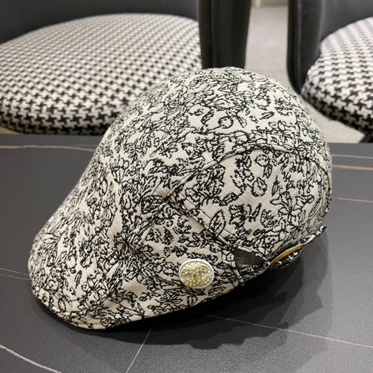 BAKER BOY CAP IN WHITE MIX BLACK FABRIC 431518