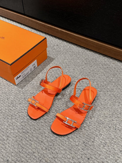 BUCKLE SANDAL BRIGHT ORANGE CALFSKIN
