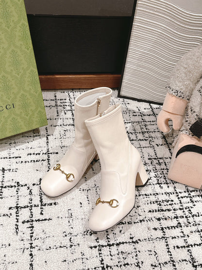 HORSEBIT ANKLE BOOTS 6.5CM IN WHITE SHEEPSKIN