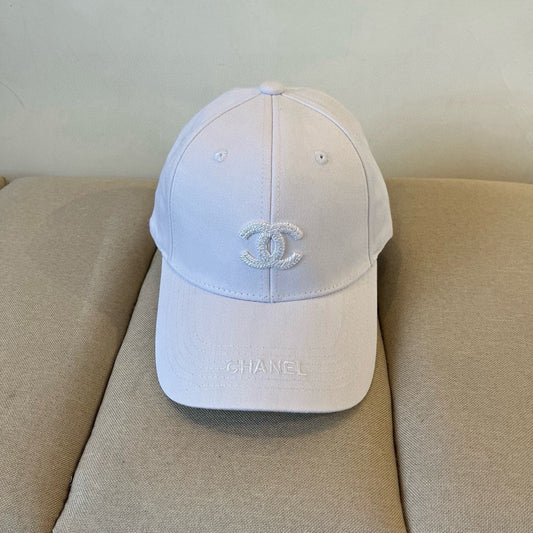 BASEBALL HAT IN WHITE COTTON 672896